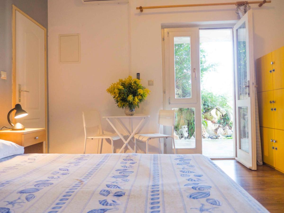 Hostel Kapa Хвар Екстериор снимка