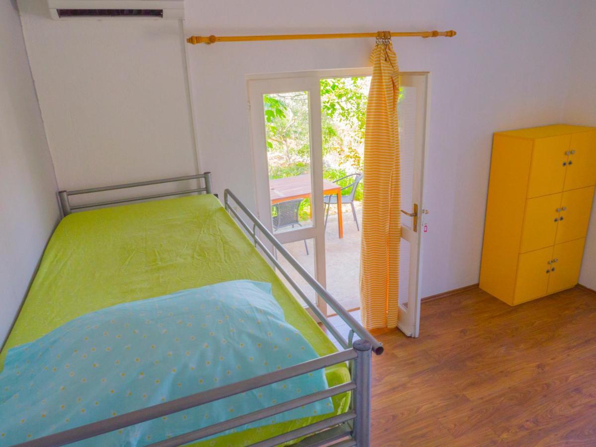 Hostel Kapa Хвар Екстериор снимка