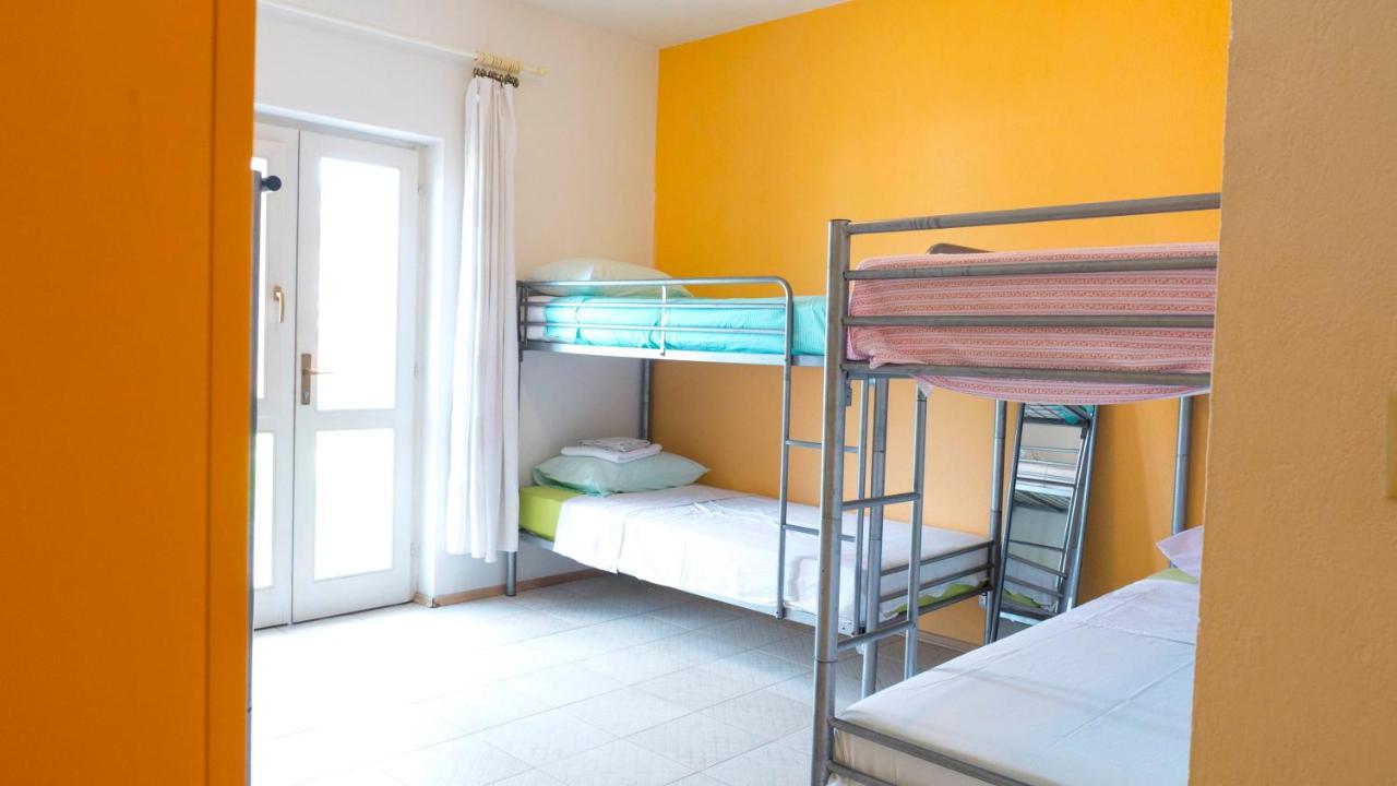 Hostel Kapa Хвар Екстериор снимка
